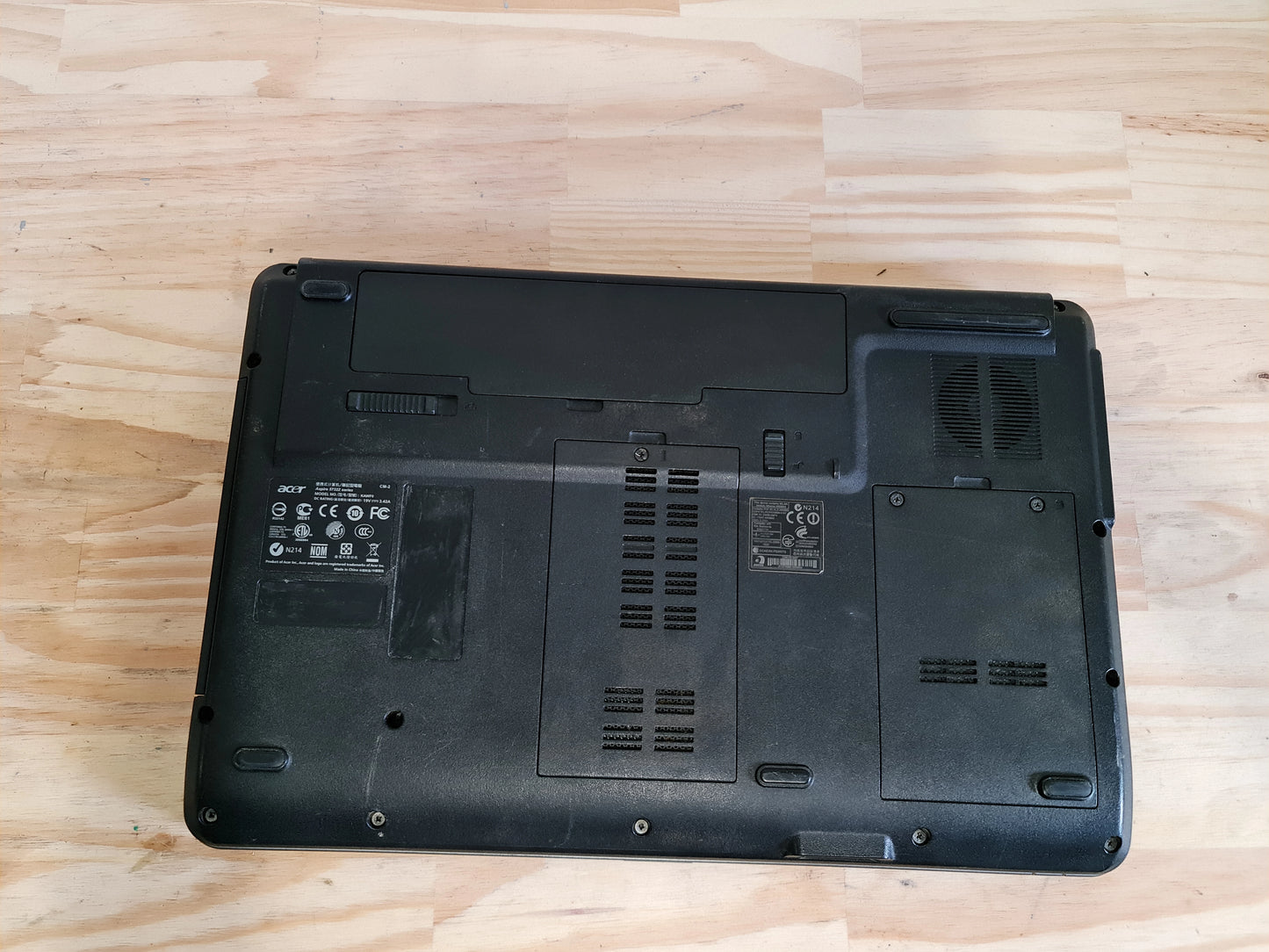 Acer Aspire 5732Z | 15 pouces | Windows 10 Pro | Intel dual core | 240Go SSD | 4Go RAM