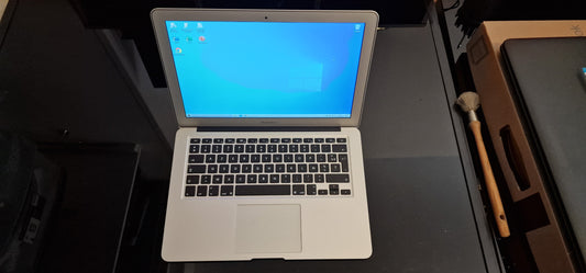 MacBook Air A1369 | 13.3 pouces | Windows 10 Pro | Intel I5 | 240Go SSD | 4Go RAM